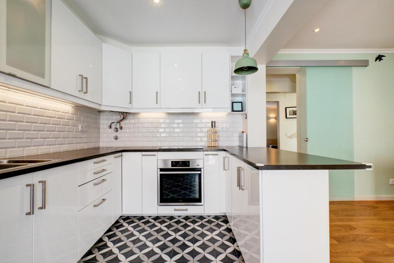 Comfortable Town House In Quiet Area By Lovelystay Lissabon Exterior foto