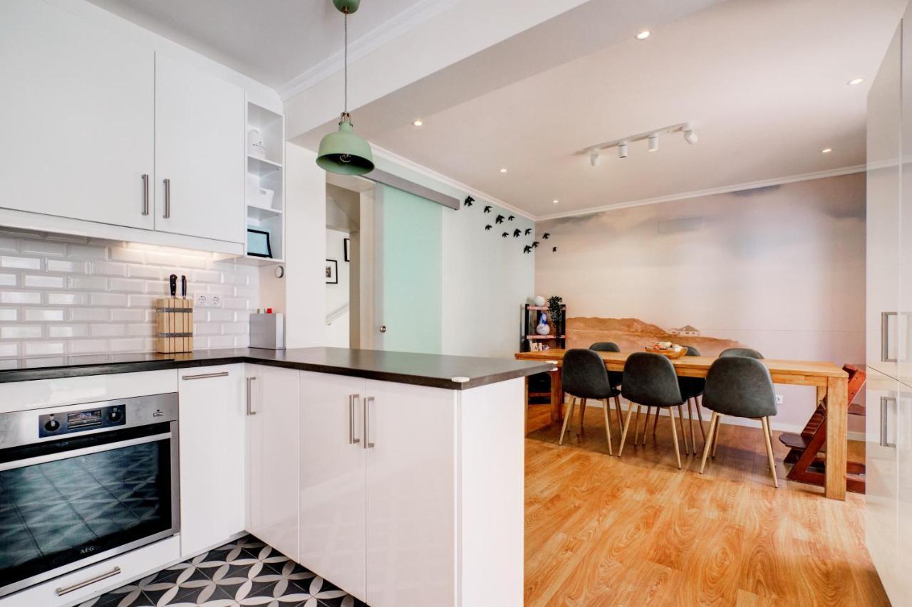 Comfortable Town House In Quiet Area By Lovelystay Lissabon Exterior foto