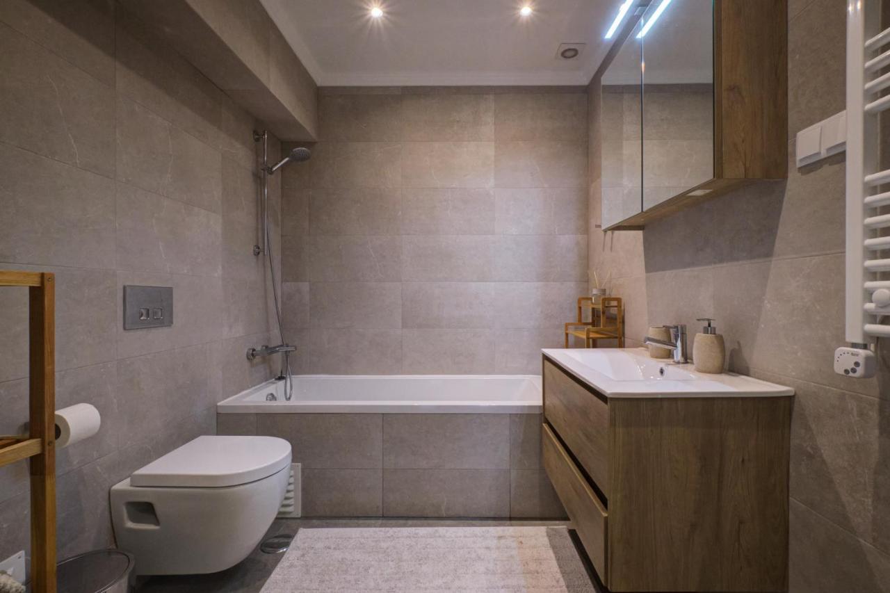 Comfortable Town House In Quiet Area By Lovelystay Lissabon Exterior foto