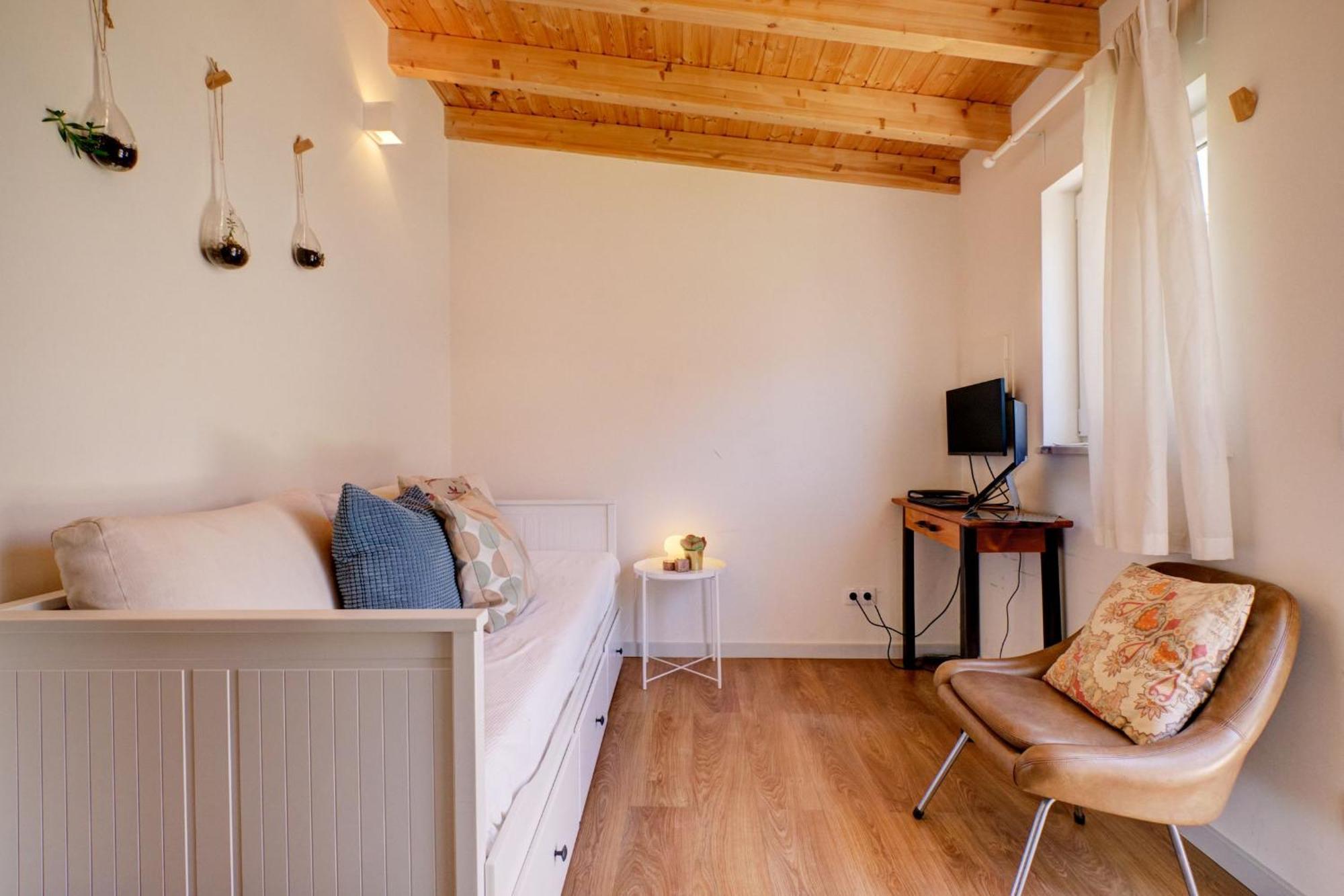 Comfortable Town House In Quiet Area By Lovelystay Lissabon Exterior foto