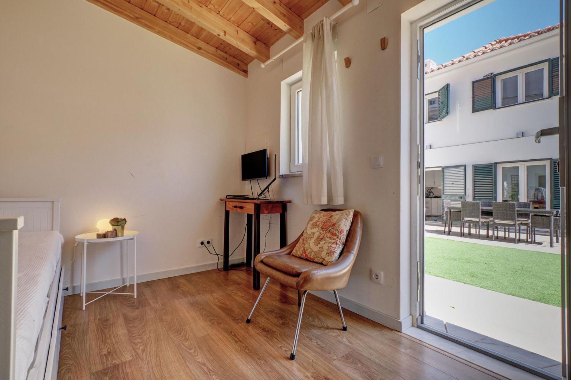 Comfortable Town House In Quiet Area By Lovelystay Lissabon Exterior foto